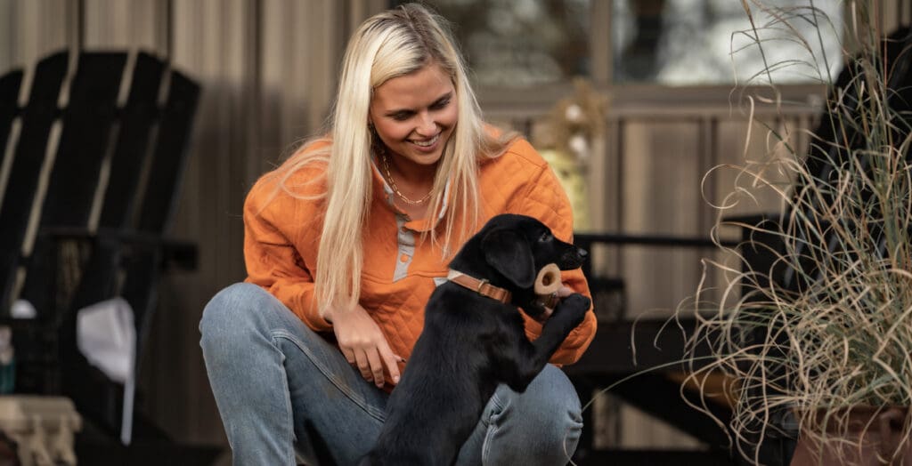 girl with puppy